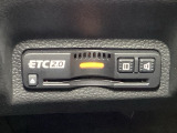 【ETC車載器】もはや必須アイテムのETCを搭載!高速道路のご利用時にとても便利!わずらわしい料金所での現金支払いが不要となりスムーズに通過できます♪
