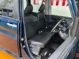 運転席広々