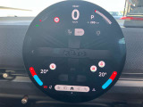 『運転』に対するBMWのこだわりはメーターパネルにも表れております。視野性の良いメーターパネルは疲労感の軽減と、運転の楽しさをもたらしてくれます。