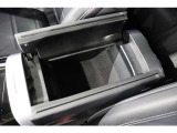 お気軽にお問い合わせください。Tel:075-325-0440 Mobile:070-2313-8676  中古車担当:時女まで