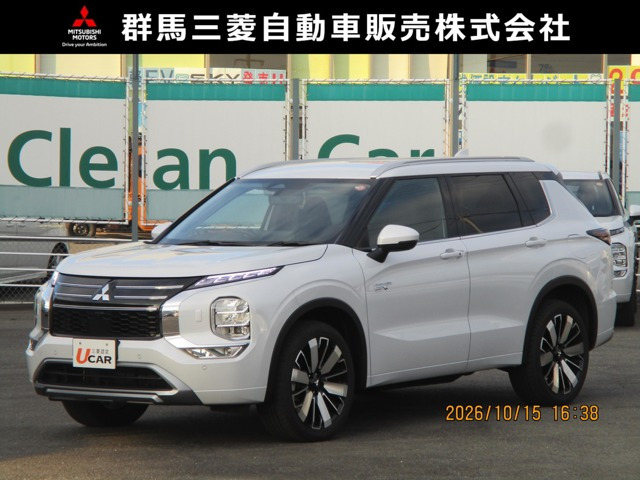 アウトランダー PHEV 2.4 P 4WD