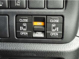 運転席から操作ができる電動パワースライドドア!乗り降りに便利なうれしい装備です!