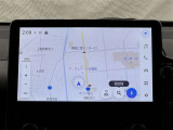 ディスプレイオーディオを装備。スマホとクルマをつなぐことで、これまでのナビに加えて、いろんなサービスが楽しめます。