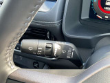 間けつ式フロントワイパースイッチレバーです。リヤワイパースイッチも付いています。