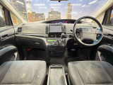 大阪府四条畷市にミニバン車を『お値打ち価格』で展示している良質中古車専門店です。全車、事故歴修復歴なしの車両限定で取り扱い!。関西地域で最もお得な価格かつ最良質車をご提供できるよう努めております。
