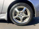 気になるお車がありましたら右の電話番号から直接お店にお問い合わせください。支払方法から車両情報、状態までなんでもご説明させて頂きます。スタッフ一同ご連絡お待ちしております。