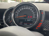 このお車はMINI NET浦和美園に展示中です!総在庫1000台を当店でご案内可能です!ご来場、お問い合わせをスタッフ一同お待ちしております。