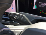 スポーティなアルミ調ペダルを採用!運転席の足元までR-Lineらしいデザインです。
