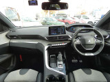 3008 GT ハイブリッド4 4WD 