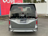 とても役に立つ広々3列目シート。普段は畳んでおいて荷物スペースにしても良いですね!
