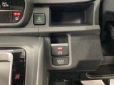 当店の在庫車両は、お客様に安心いただき気持ちよくお乗りいただけるように、自社の商品化工場でボディ洗浄・磨き・車内清掃・除菌・消毒を実施済みです。