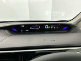 メータは先進的なデジタルメーターを採用!ゆっくりと数字が動くのでとても見やすく表示されます!続可能距離等の情報やHonda SENSINGの注意・警告も表示します!