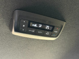 2列目乗車の方もエアコンの操作が可能です!