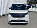 こちらの車両はスマートキー2個付属しておりますのでご安心くださいね(^^)/