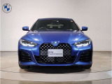 ☆BMWの代名詞とも言える【キドニーグリル】一目見ただけでBMW車であると認識できる確固たるアイコンとして存在感を放ちます☆