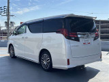非常に人気の車両となっておりますので、是非一度直接ご覧になってください。