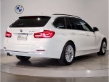BMWのお車は、&ldquo;駆け抜ける歓び&rdquo;を体現しております。走行の安定性とコーナリングの良さを追求し、思い通りにハンドルの操作可能です。