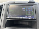 車内での待ち時間もテレビやラジオ、お持ちのスマートフォンを繋げられるので退屈せず過ごせます。