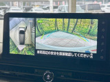 【アラウンドビューモニター】専用のカメラにより、上から見下ろしたような視点で360度クルマの周囲を確認することができます☆死角部分も確認しやすく、狭い場所での切り返しや駐車もスムーズに行えます。
