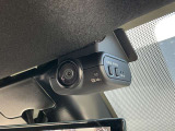 【ドライブレコーダー搭載車!】 前方と車内と後方を録画できるドライブレコーダーも装着されていますので安心して快適なドライブが楽しめますね。
