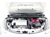 エンジンルームです!トヨタくるまるくりーん施工済みのため内外装ともに清掃済みですよ♪