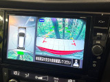 【アラウンドビューモニター】専用のカメラにより、上から見下ろしたような視点で360度クルマの周囲を確認することができます☆死角部分も確認しやすく、狭い場所での切り返しや駐車もスムーズに行えます。