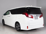 ★展示前点検実施★特殊な機材も用いて、全車点検を実施しております!