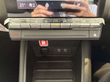 オートエアコン、USBジャック2口他