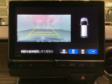 バックでの車庫入れも安心です! リアカメラが付いているバックモニター付のナビを装備しております。操作線もついており距離感も画面から確認できます。