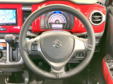 【純正革巻きステアリング】上質な革を使用することで、手にしっかり馴染みとても運転しやすいハンドルです♪