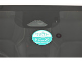 進化を続けるトヨタの先進の予防安全パッケージ「トヨタセーフティセンス」を装備しています。安全機能の詳細は販売店スタッフまでおたずねください。機能を過信せず、必ずご自身で安全運転を行ってください。