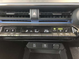 オートエアコンを装着しておりますので車内をお好みの快適な温度に保つことが可能です!
