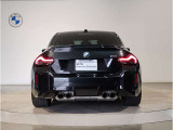 BMWはダウンフォースにより、車両を安定させるため、車の底は平らな造りとなっております。BMWの走行性能に対するこだわりはこういったところにも御座います。