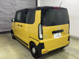 納車時には安全かつ安心してお乗り頂けるようホンダ専門知識を持つ整備スタッフが点検・整備・装備も説明をしてお渡ししております。
