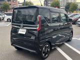 遠方への旅行など、長距離ドライブでも楽しむことができる工夫を多く備えております。本体価格の中には日産中古車の保証である走行距離無制限の『ワイド保証』が含まれております。