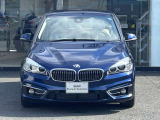 サービスにはドイツ本国と同様に教育と訓練を受け、BMWを知り尽くした「マイスターメカニック」が数多く在籍しております。納車前点検整備で、お客様に安心と安全をお届けいたします。