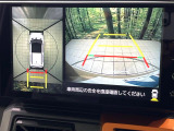 【パノラマモニター】専用のカメラにより、上から見下ろしたような視点で360度クルマの周囲を確認することができます☆死角部分も確認しやすく、狭い場所での切り返しや駐車もスムーズに行えます。