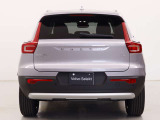 2027年モデル 登録済未使用車 XC40 ウルトラ B3 新色オーロラシルバーメタリック Googleナビゲーション ETC 純正18インチアルミホイール フロントパワーシート LEDヘッドライト