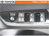 電動格納ミラーは、スイッチで簡単操作!狭いスペースでの取り回しや駐車時に大変重宝します。