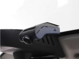 【ボルボ・ドライブレコーダー・360 駐車監視機能付】フロントカメラは水平360&deg;/垂直240&deg;を録画可能。前方/後方において映像を鮮明に録画します。大型バッテリーにより駐車監視用長時間録画にも対応。