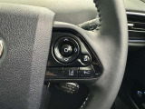 各操作スイッチなどもハンドルから手を放すことなく操作可能で安全運転に支援いたします!