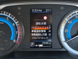 メーター内ディスプレーで各車両設定をオーナーの好みに変更出来ます。