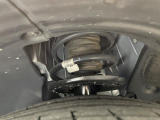 気になる中古車の下廻り。もちろん、納車時には整備スタッフによる点検を実施致しますので安心してご購入いただけます。