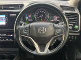 【純正革巻きステアリング】上質な革を使用することで、手にしっかり馴染みとても運転しやすいハンドルです♪vvvvvvvvvv