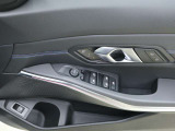 さらに、BMWカードにはエマージェンシーサービスも付帯いたします!様々なトラブルのアドバイス、出張修理やレッカーの手配、さらにお客様の交通手段やホテルの確保を24時間、365日対応させていただきます。