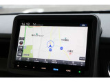 ナビはホンダ純正VXM-264ZFEi。Bluetooth接続をすれば音楽再生のみならずスマートフォンならばハンズフリー通話も可能です。