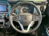 【ステアリングスイッチ】運転中、前方から目線をそらすことなく、オーディオ等の操作が可能な便利機能!安心&快適なドライブを演出してくれます♪