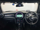 気になるお車が商談中の場合もございます。 ご来店前に一度お問い合わせやお電話をお待ちしております♪