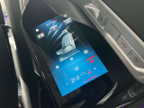 後席エアコン+後席シートヒーター+後席ベンチレーション付!