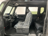 【ミラクルオープンドア】大開口のドアは、大きなお荷物の出し入れも、お子様との乗り降りもスムーズ!両側スライドドアなので狭い駐車場や壁際でも安心です。